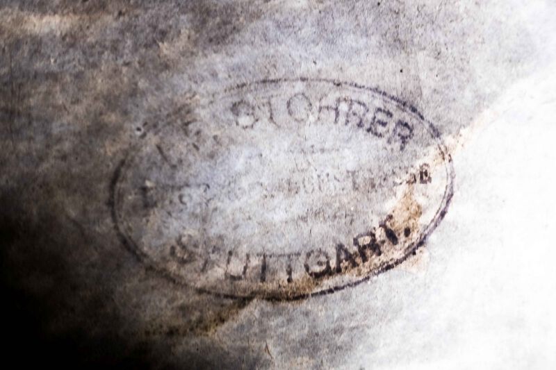 Datei:GHV Apotheke-Sieb-5B-StempelDeckel-o.jpeg