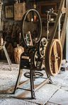 Reifenrund Maschine angetrieben von Transmission