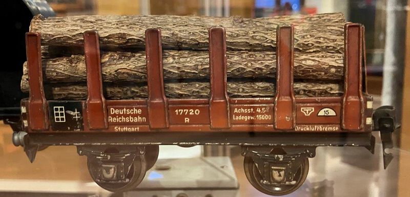 Datei:GHV Spielzeug IMG 1336.jpg