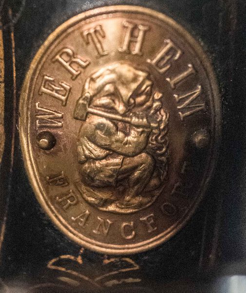 Datei:GHV Naehstube NM-Wertheim Signet.JPG